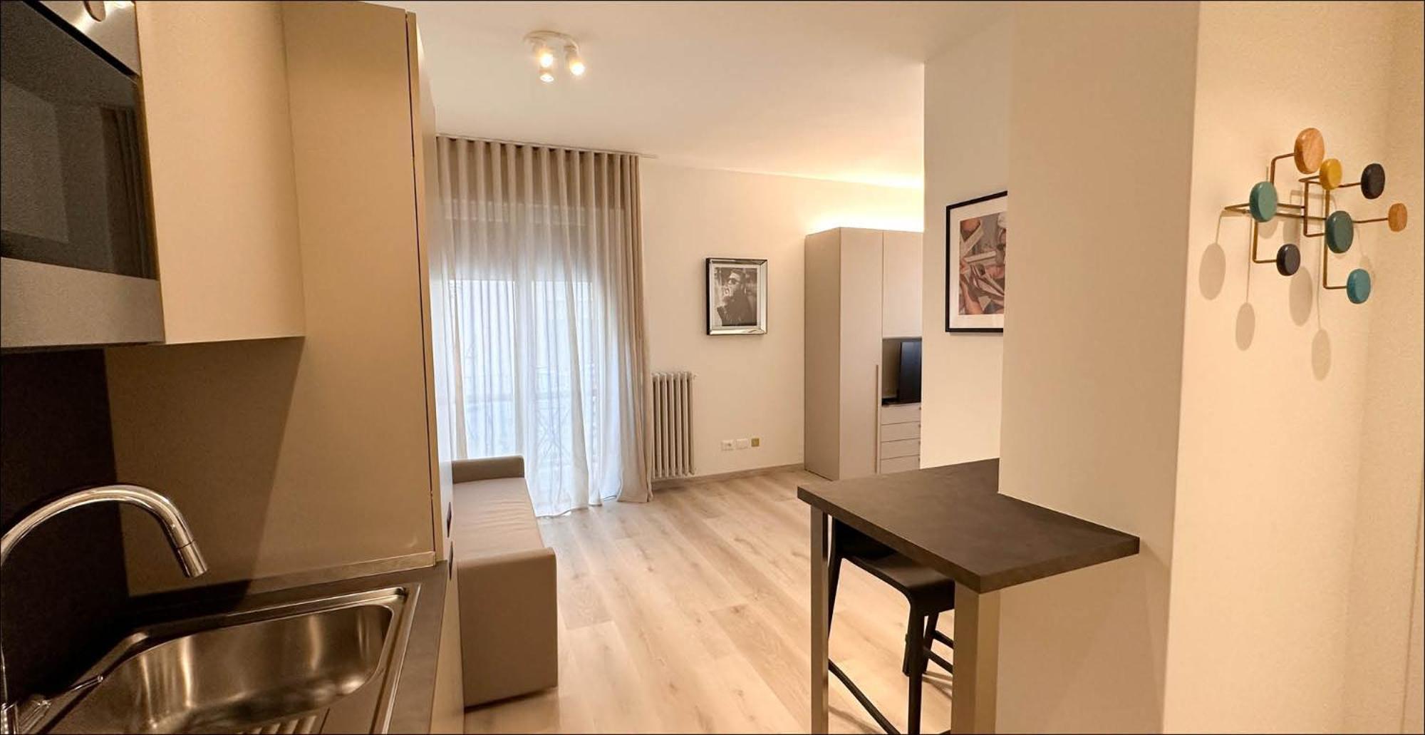 Residence Lungomare - Charming Apartments Riccione Buitenkant foto